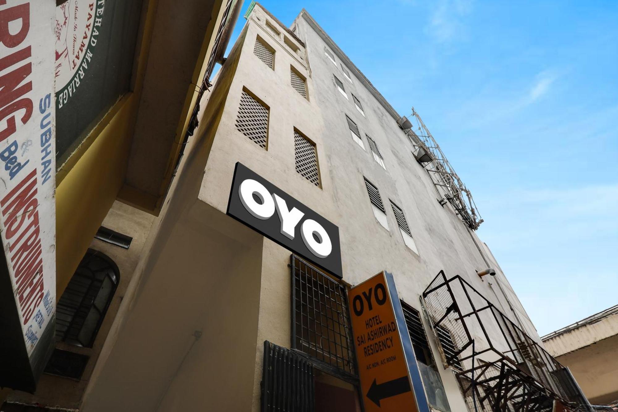 Spot On Hotel Sai Ashirwad Residency Hyderabad Exterior foto